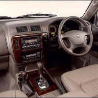 Autodekor Nissan Patrol od r.v. 2000 